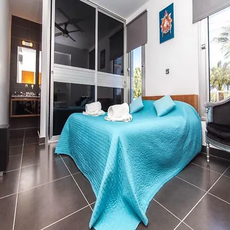 Rent Private 061 Βίλα