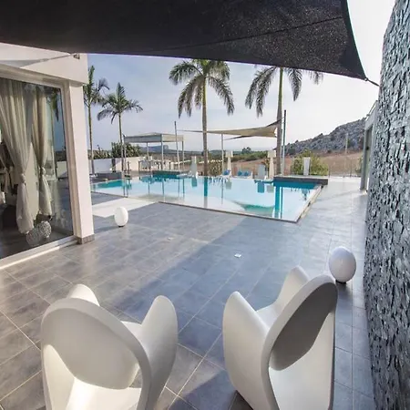 Rent Private 061 Βίλα Αγία Νάπα