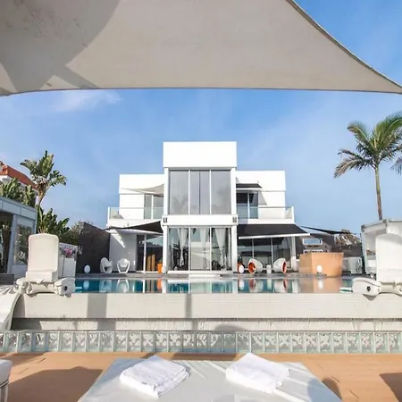 Βίλα Rent Private 061 *