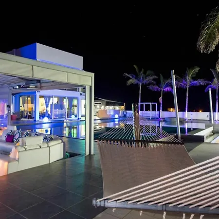 Rent Private 061 Βίλα *